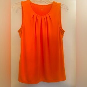 Womens Sleeveless scalloped silk top